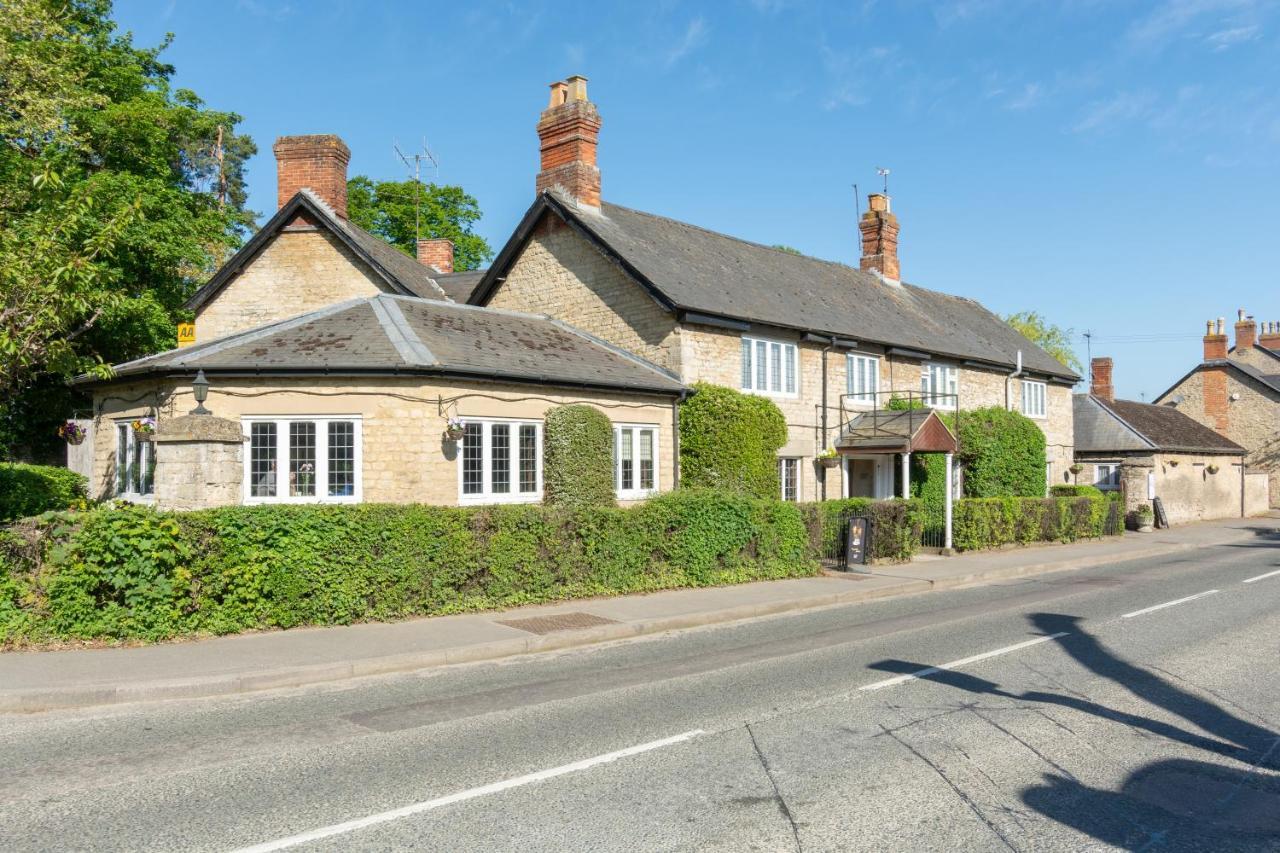 Jersey Arms Hotel Bicester Exterior photo